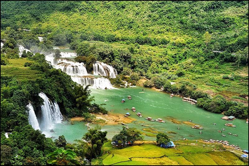 TOUR HÀ GIANG 3 NGÀY 2 ĐÊM KHÁM PHÁ CAO NGUYÊN ĐÁ ĐỒNG VĂN ( Truyền Thống ) .